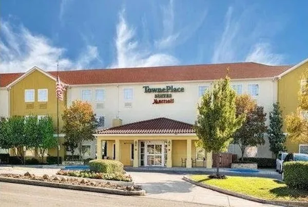 TownePlace Suites by Marriott San Antonio — extended stay accommodations for microtia surgery families of Dr. Arturo Bonilla